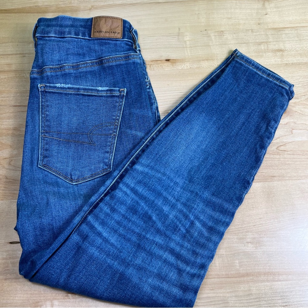 American Eagle next level stretch curvy super high rise jegging size 6